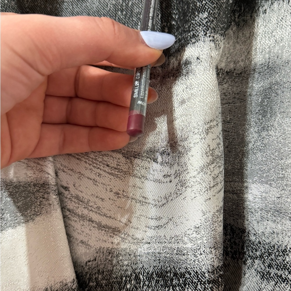 NYX Slim Lip Liner Pencil in Copenhagen - Picture 2 of 3